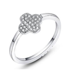 Clover silver ring